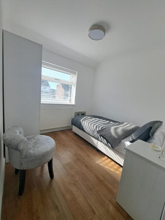 Gatwick House Alloggio in famiglia *